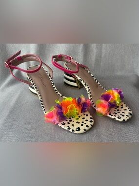 Betsey Johnson Kove Neon Floral Leopard Block Heel sandals - Pink, Black, White